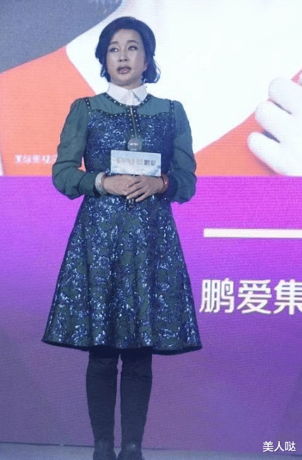 刘晓庆|邓婕自然老去的样子真美!素颜气质犹在,一旁刘晓庆大浓妆也难胜