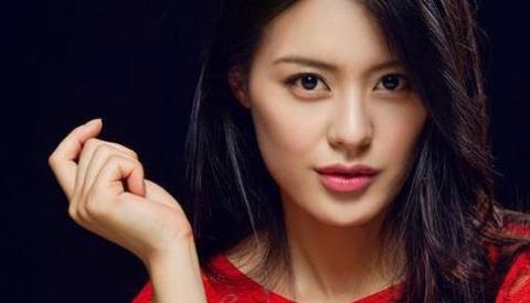 汪峰|捧不红的女明星，16年演38次女主也捧不红，隐退后至今单身