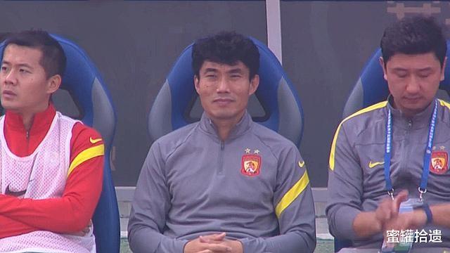 郑智|足协颁布限薪令后，广州队陷入窘境，许家印仅用60万看清主帅郑智