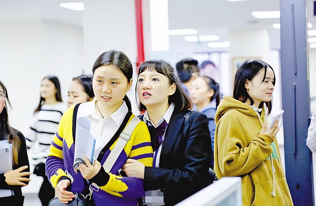 事业单位|又一事业单位招聘正式工,有编制平均月薪8800左右,往届生也可以