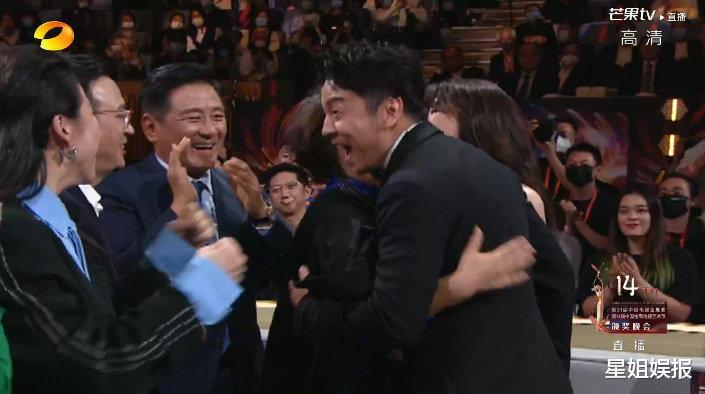 金鹰|殷桃二封金鹰视后!时隔16年再凭实力获奖,雷佳音首夺视帝太紧张