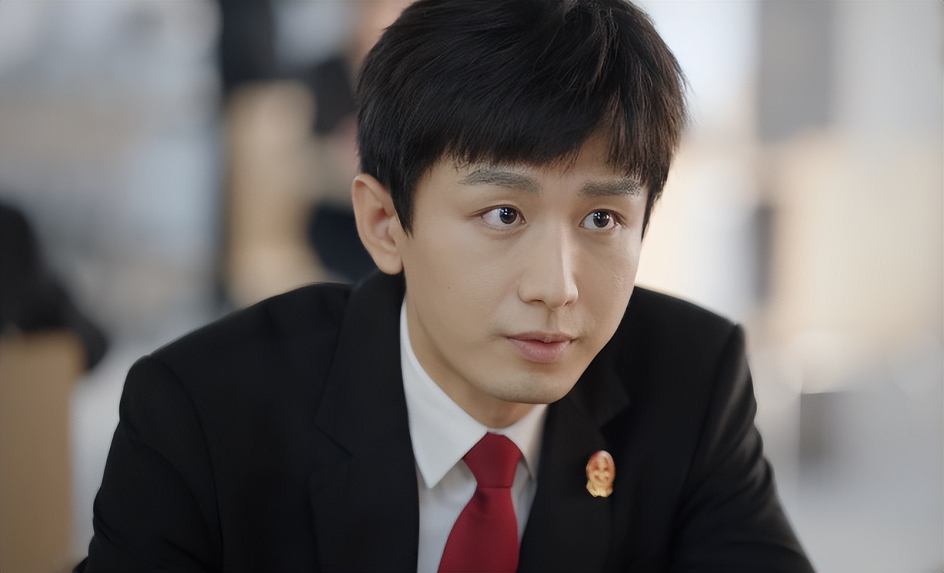 底线|《底线》捧红了谁？两女一男，好演员赶上了好剧本