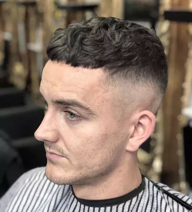 发型丨告别“细软”，真男人需要学会这招