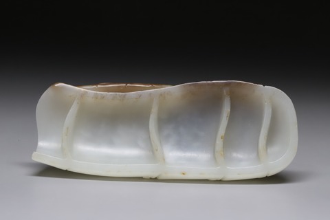 和田玉籽料|舊藏和田玉籽料“枣红皮 竹节佩”.