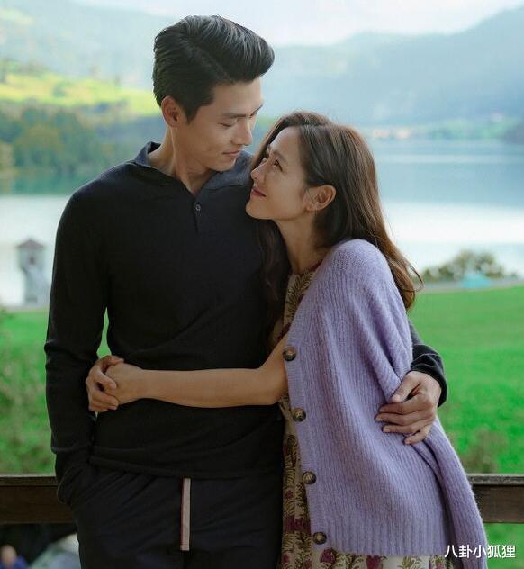 孙艺珍|玄彬孙艺珍婚纱照曝光！夫妻俩双手紧牵，孙艺珍笑靥如花美翻天