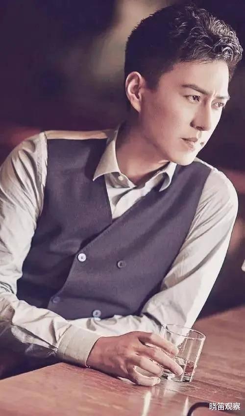 靳东|靳东装叉上瘾了?