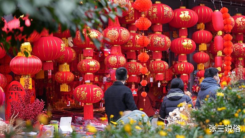 腊月二十四将至,老人提醒“打扫三不动,来年不受穷”:分别指啥