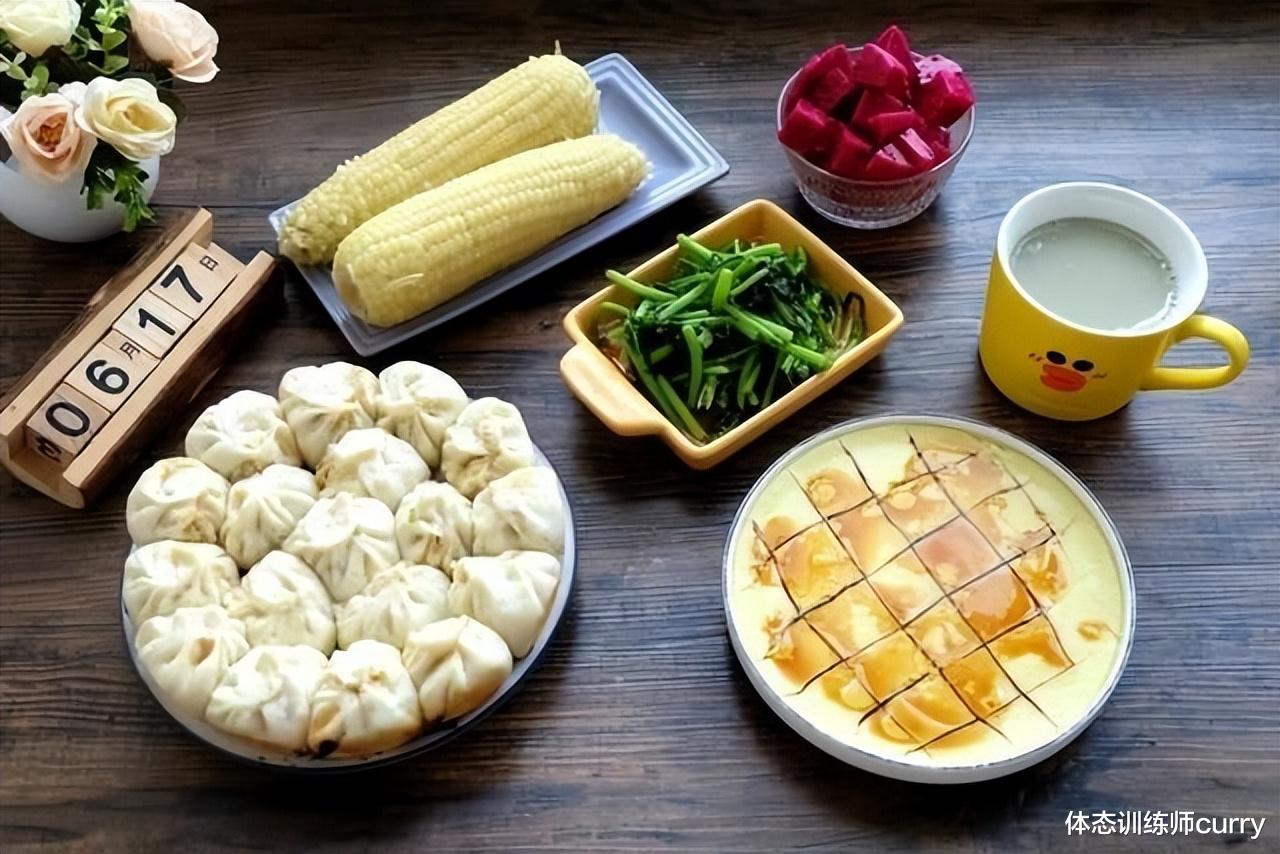 肠胃|早晨空腹喝水的人,比不吃早餐的人危害更大?建议早做了解