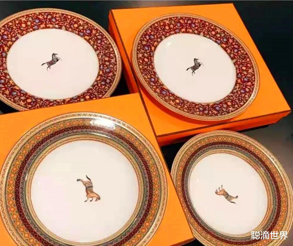 郭敬明|娱乐圈明星的生活有多奢侈？张玉娇有4个私人岛，郭敬明台灯60万