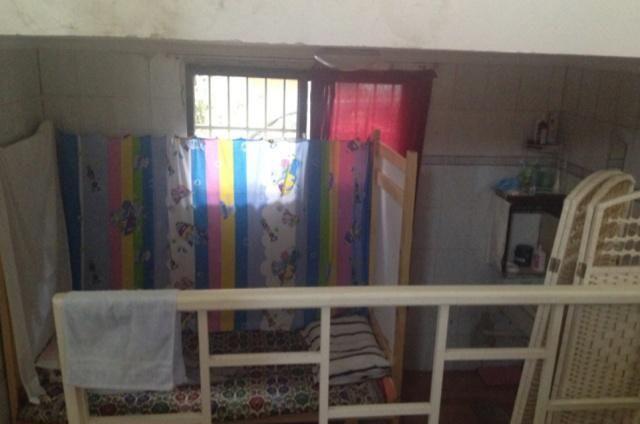 39㎡条形公寓住进一家三口,不买床和沙发,这样的逆天改造更实用