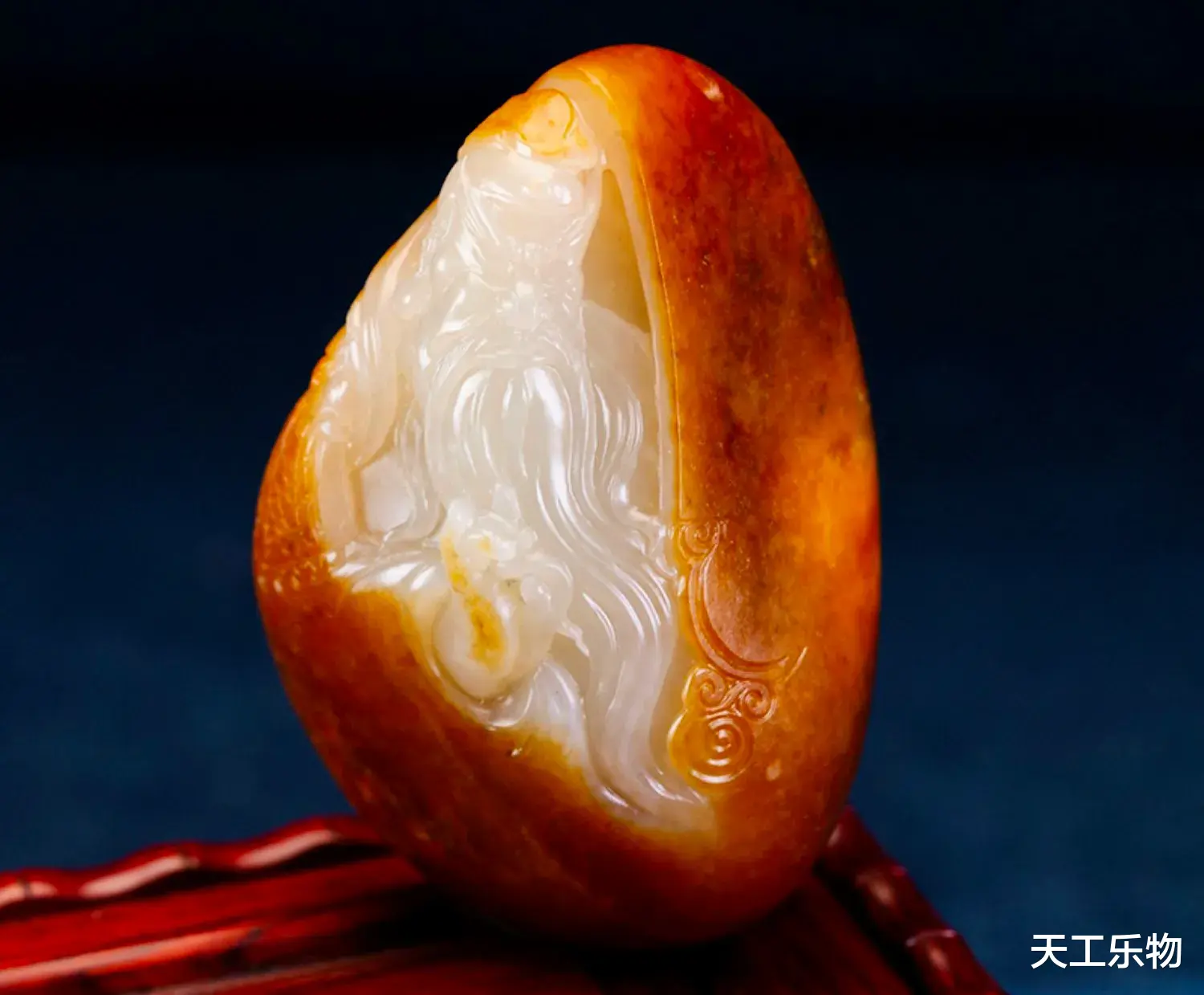 黄口|和田玉玩家切料成瘾？先来看看什么叫“一刀披麻布”！