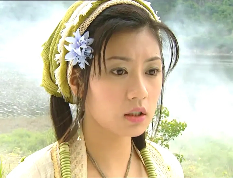 贾静雯|“双面玉女”贾静雯的荒唐情史：坏事做尽，却还装纯洁圣女