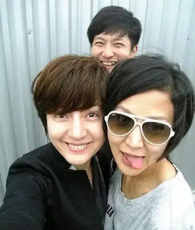 郭京飞|十分钟没接电话，怀孕鲍莉大骂了郭京飞15分钟！闪婚17年很幸福