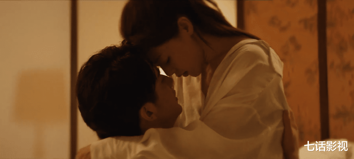 回廊亭|拿了“王炸”姐弟牌的《回廊亭》，就拍成这样？