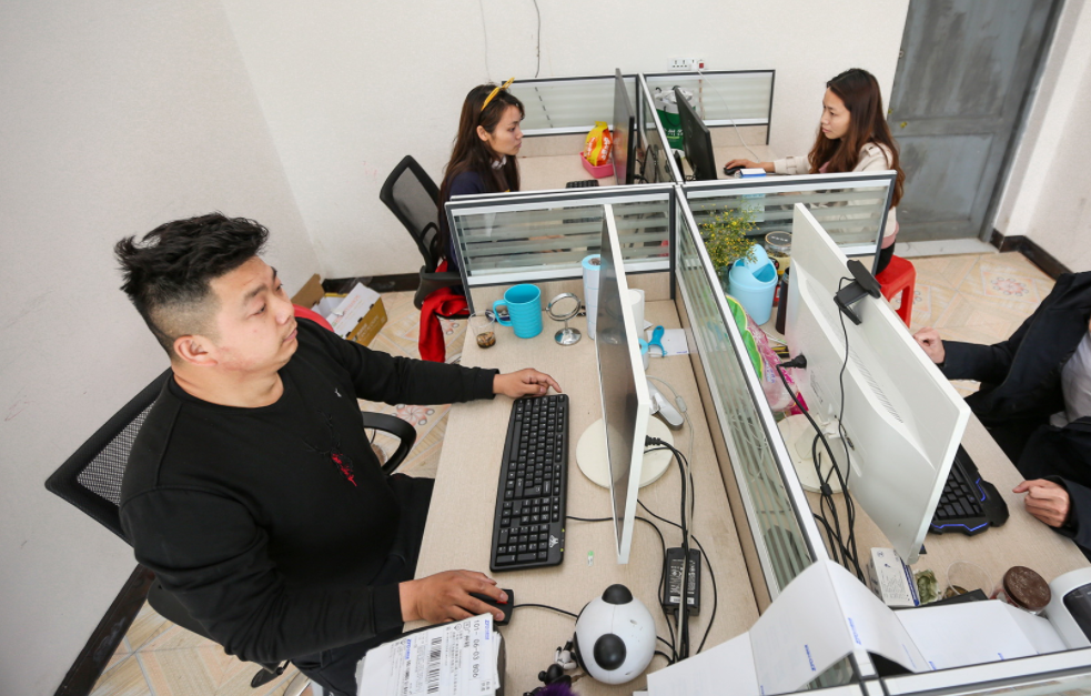 睡眠|卫生组织呼吁：“1面条”或是肝癌“诱发剂”，提醒家人趁早撤下餐桌