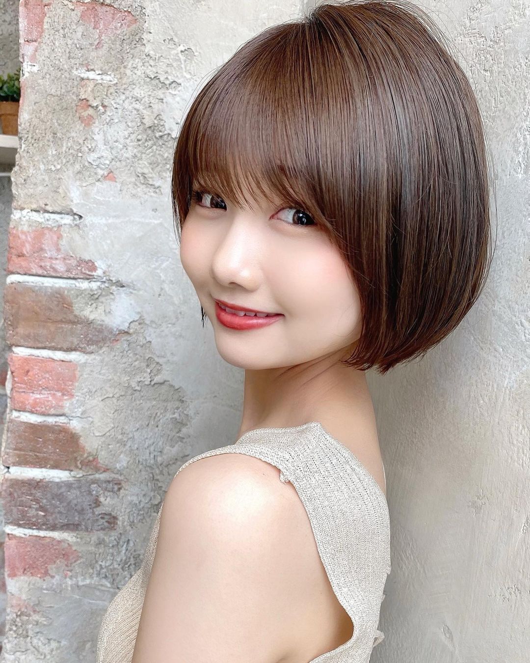 瘦脸 五月新时尚发型15款，好看瘦脸有个性，看到都想试一试