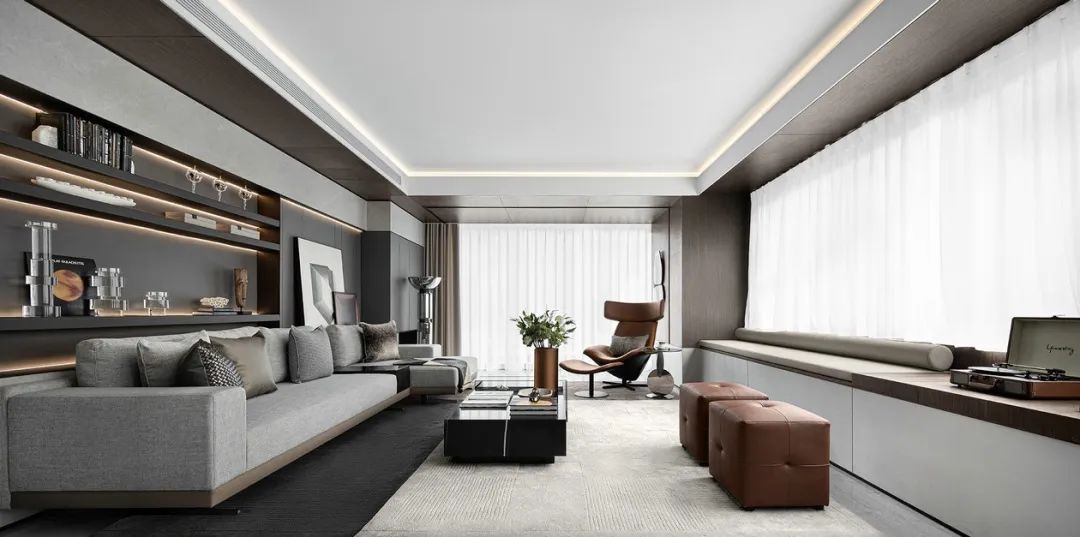 大理石+木饰面+嵌入式灯带，160m2轻奢复古感，他拿捏了！