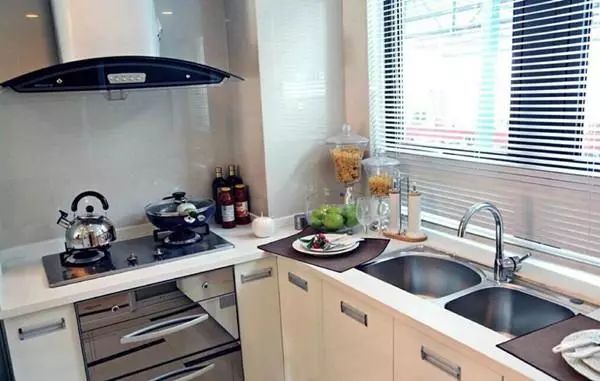厨房装修到底要不要做防水?老师傅告诉你,装修不能贪便宜!