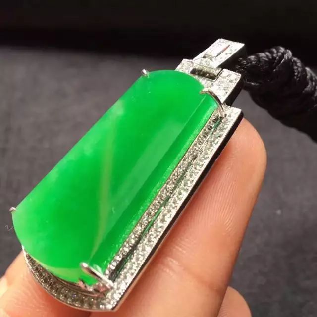 翡翠|翡翠藏家透露“干货”：这类翡翠更值得收藏！