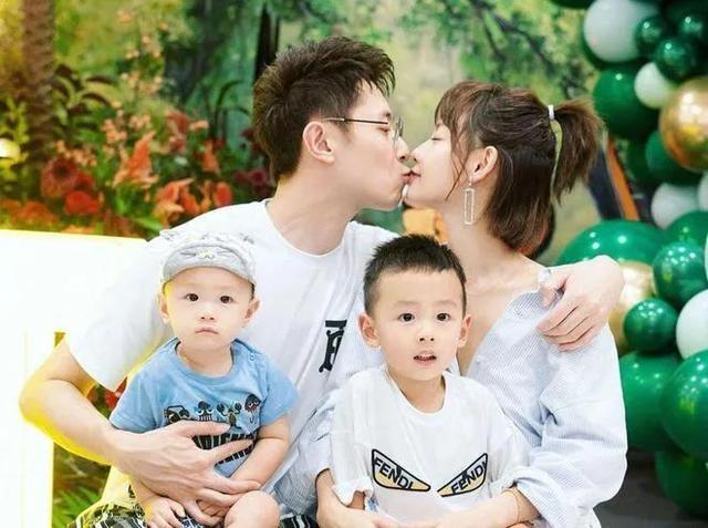 美丽|张嘉倪买超感情破碎,告诉所有人妈宝男的嘴更不能相信