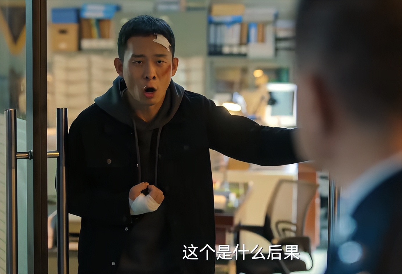 狂飙|表演拖垮全剧,《狂飙》3位演员堪称“败笔”,让人看得难受