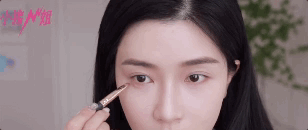 眼妆 新剧开播即9.6,她赢在哪儿?