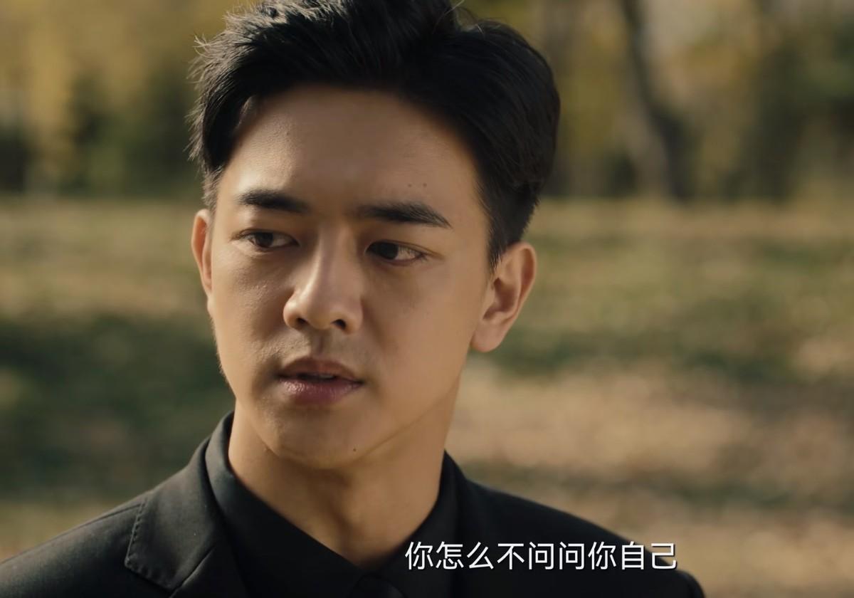 促醒者|全程瞪眼，台词硬挤！《促醒者》男主演把“演技精湛”玩出新花样！