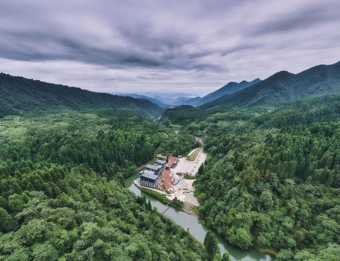 欧洲旅游|成都出发2.5小时，直达“川西小樽”