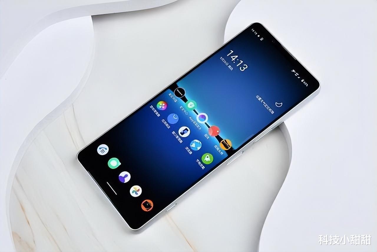 黑科技|索尼Xperia 1 IV：蔡司镜头单反体验+4k显示屏，满满的“黑科技”