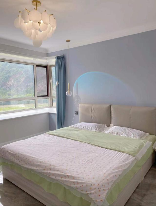 90后夫妇坚持“穷装”,226㎡才花17W,全屋没有一丝俗气,太美了