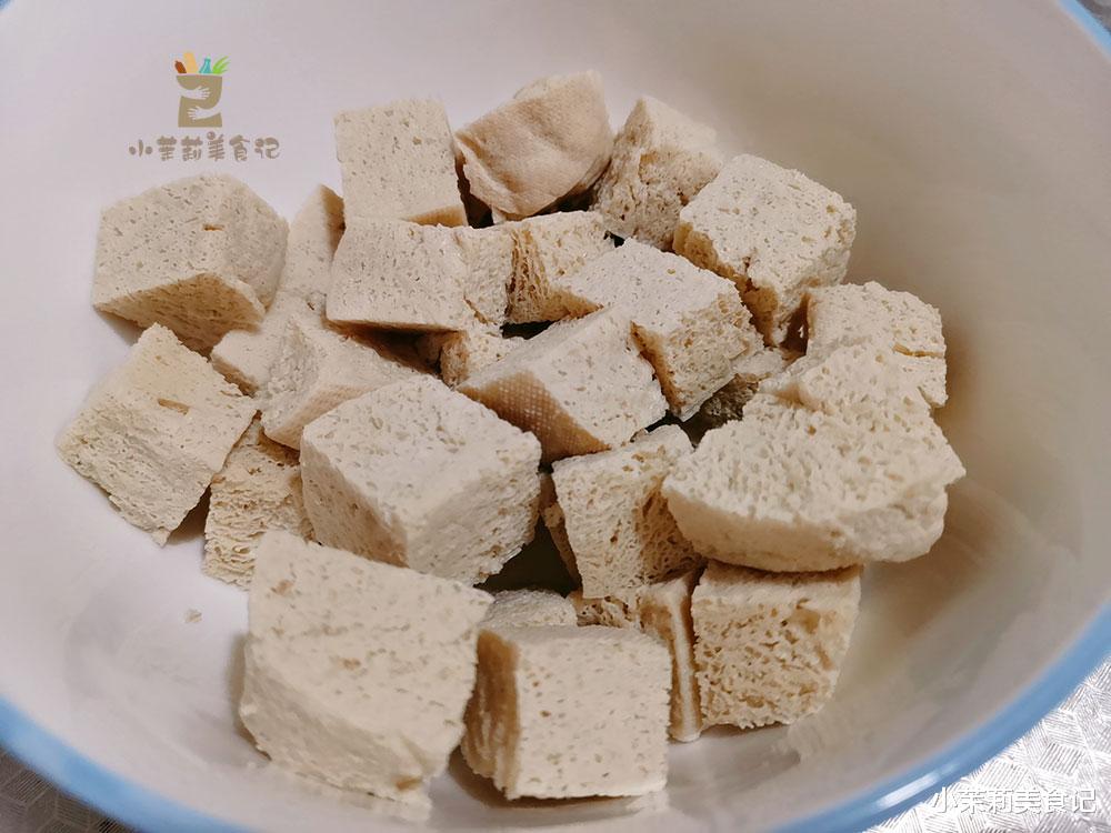 更年期|男人进入更年期，建议多吃5样，堪称“天然雄激素”，别舍不得