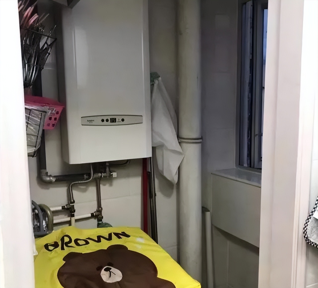 头一次见香港38㎡,蜗居一家3口,室内很温馨,忍不住晒晒