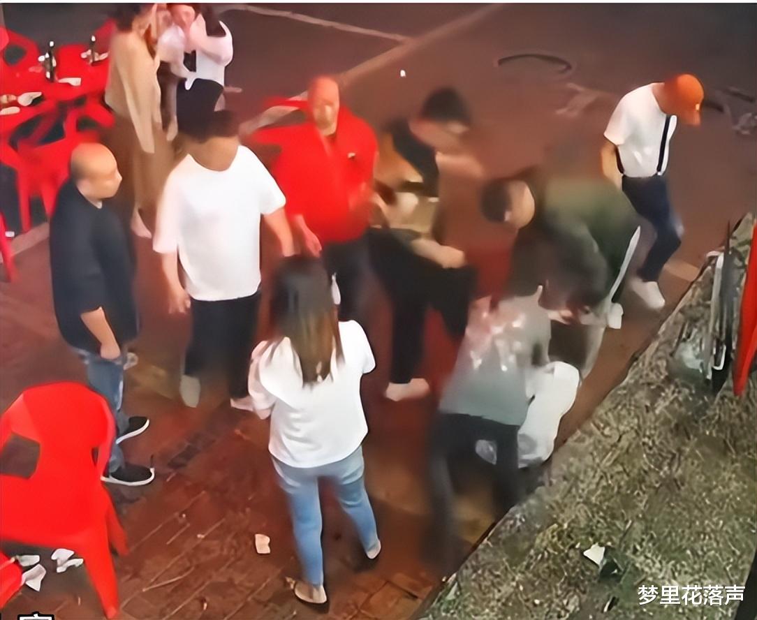 唐山打人者图解:沈小俊18岁开始,生活常态是在监狱或准备进监狱