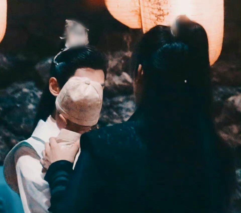 皓衣行|《皓衣行》又爆新剧照：楚晚宁怀里多了个婴儿，原著粉都不认识