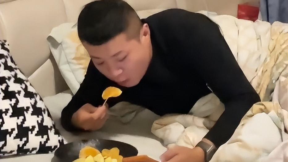 “刀片株、干饭株、学习株、毁容株”：原来，快乐也是一剂良药