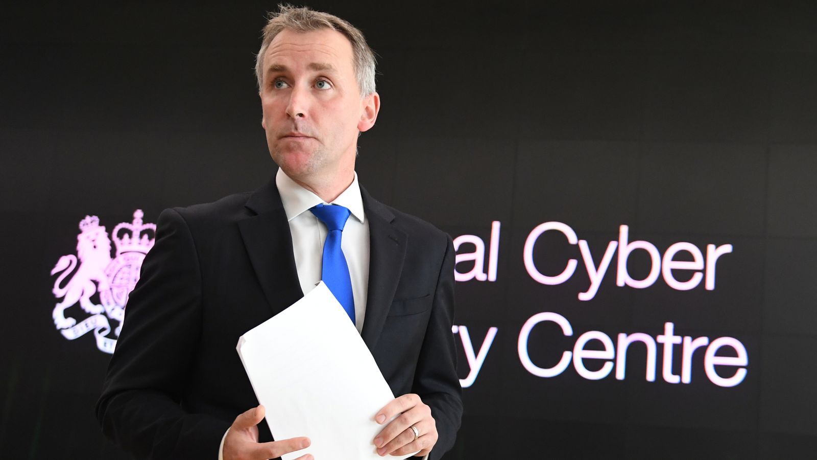 中兴|果然有内幕,美代表对英高级官员怒吼5小时,英国被迫剥离华为5G