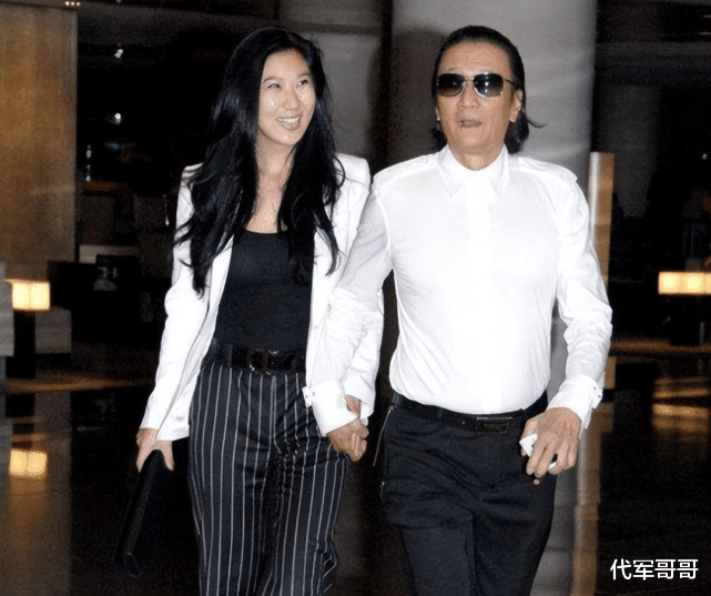 谢贤|她被谢贤养了12年,用青春换来2000万,如今36岁怎样了?