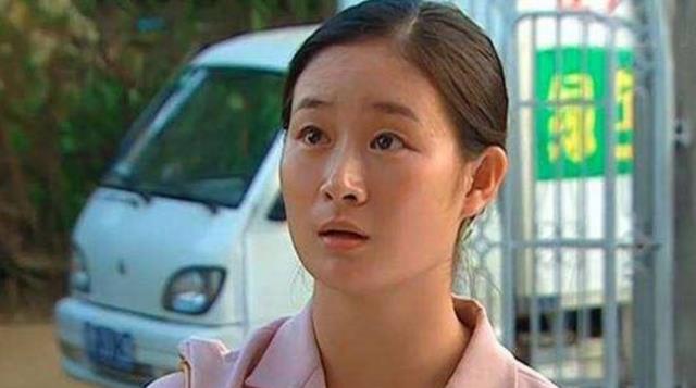 宋轶|《乡村爱情》17年,谢小梅的“同学”都成了主演,她自己没戏拍了