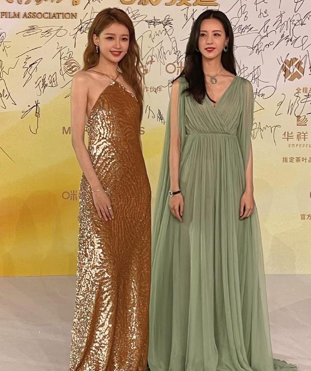 金鸡奖红毯：倪妮造型靓丽大方，孙怡、陈都灵同框美艳又养眼