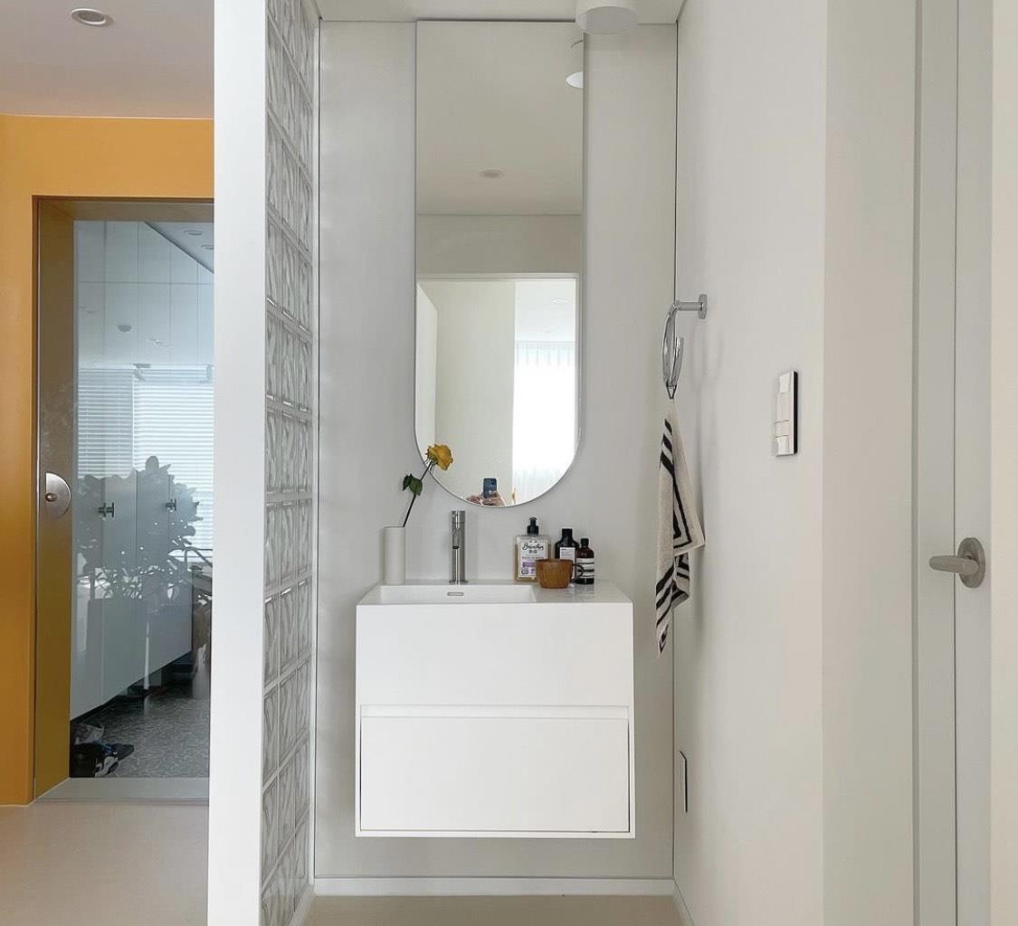 韩国太太的极简之家,简约不简单,场面引起强烈舒适,网友:想住