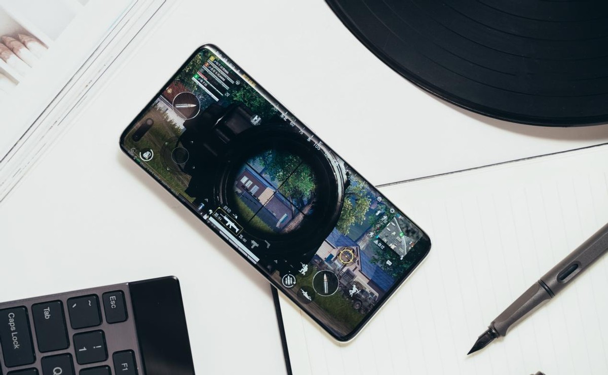 高通骁龙|全面的旗舰应该是怎么样的？荣耀Magic4 Pro：让我来告诉你