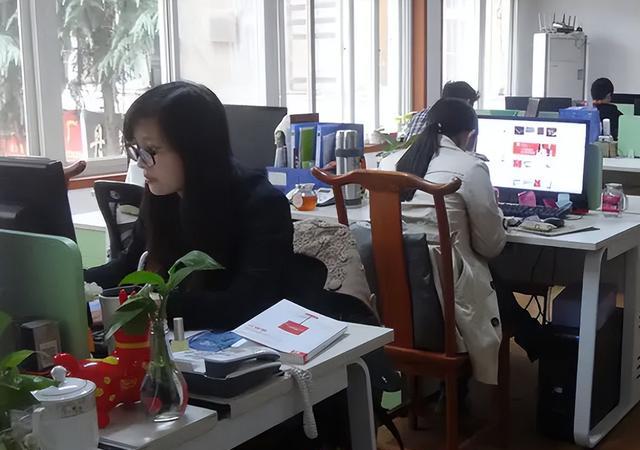 |公司走下坡路通常有几个征兆,敏锐的员工,已经开始找退路了