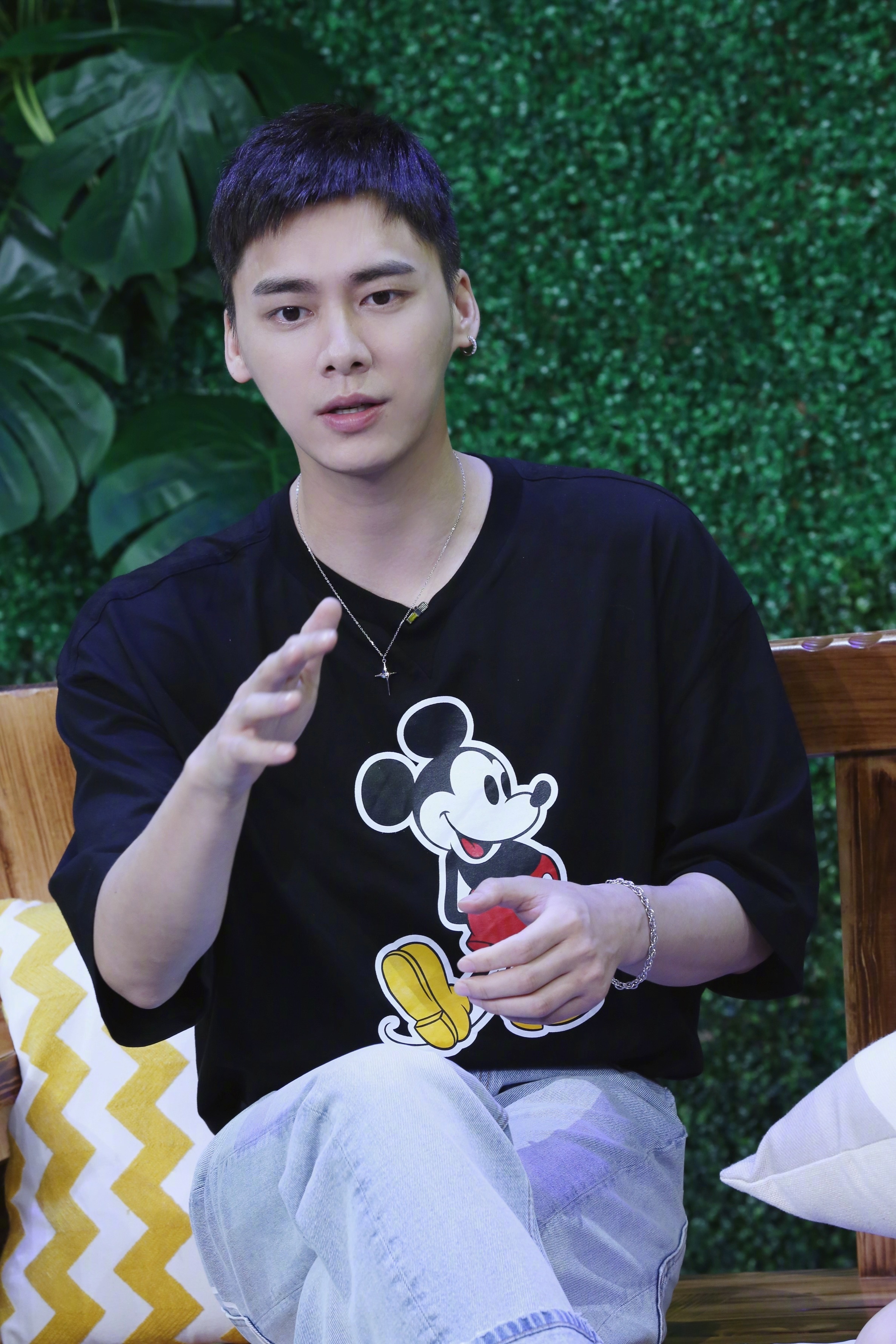 李易峰|李易峰事件,有大粉发文表示不要等工作室辟谣了,这是什么意思?