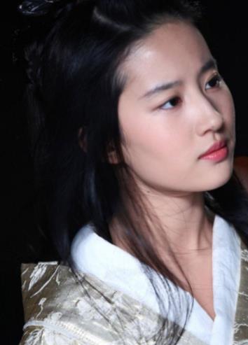 金鹰女神|2022年“金鹰女神”3位90后女星呼声高，你更喜欢谁？