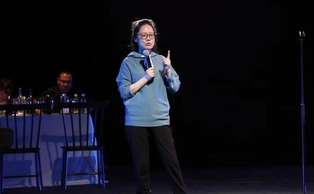 樊胜美|国产剧对穷人的塑造：王庆来让弟弟找工作，樊胜美妈妈重男轻女