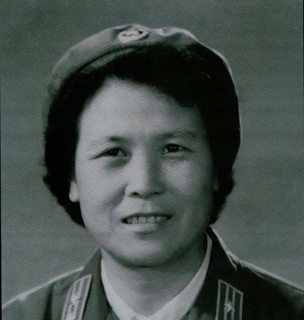 白雪|邱会作妻子负责选美，截留一绝色美女当儿媳妇，后来演绎一段真情