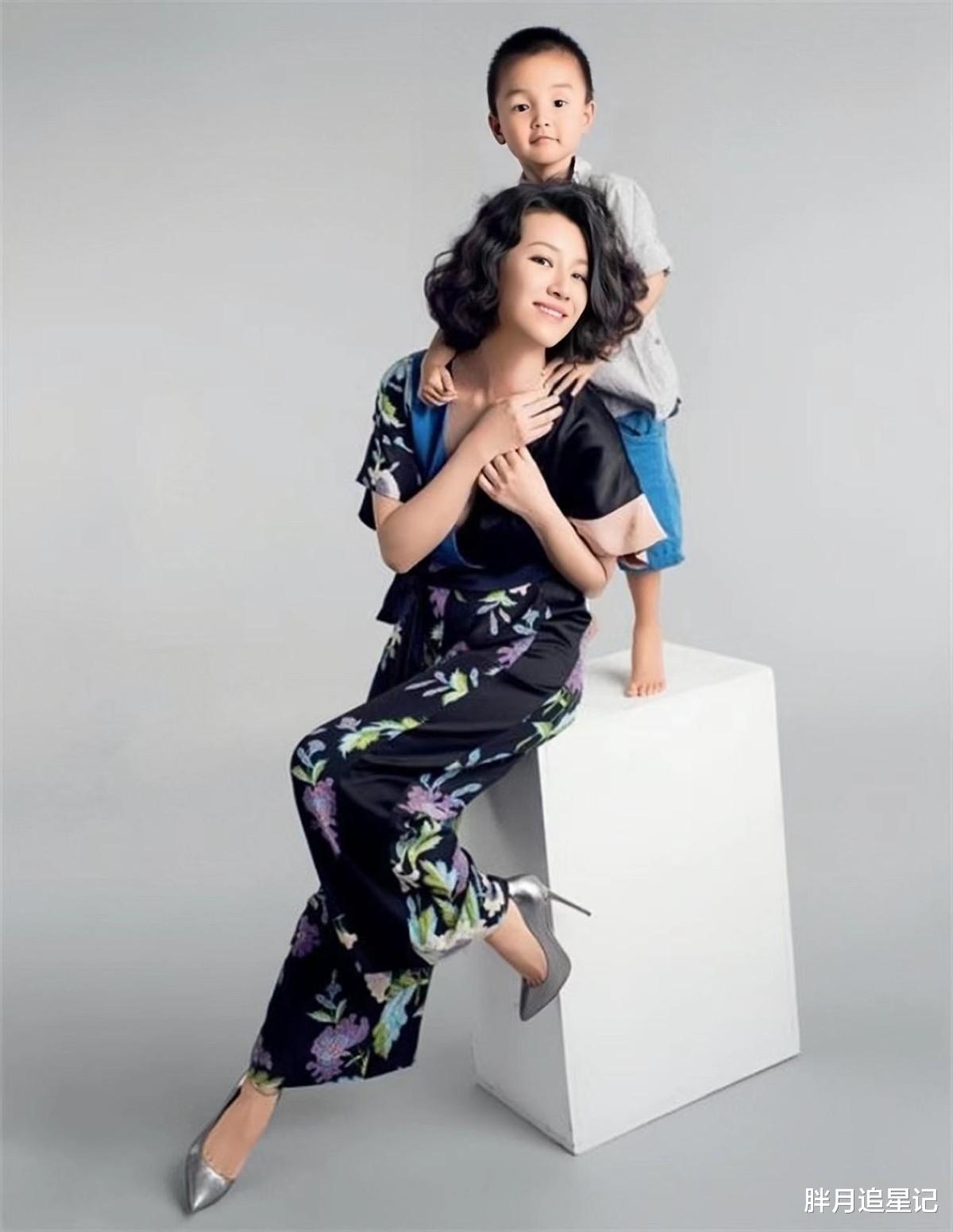 刘琳|刘琳：25岁爱上大15岁导演，被抛弃后相亲嫁穷小子，今幸福美满