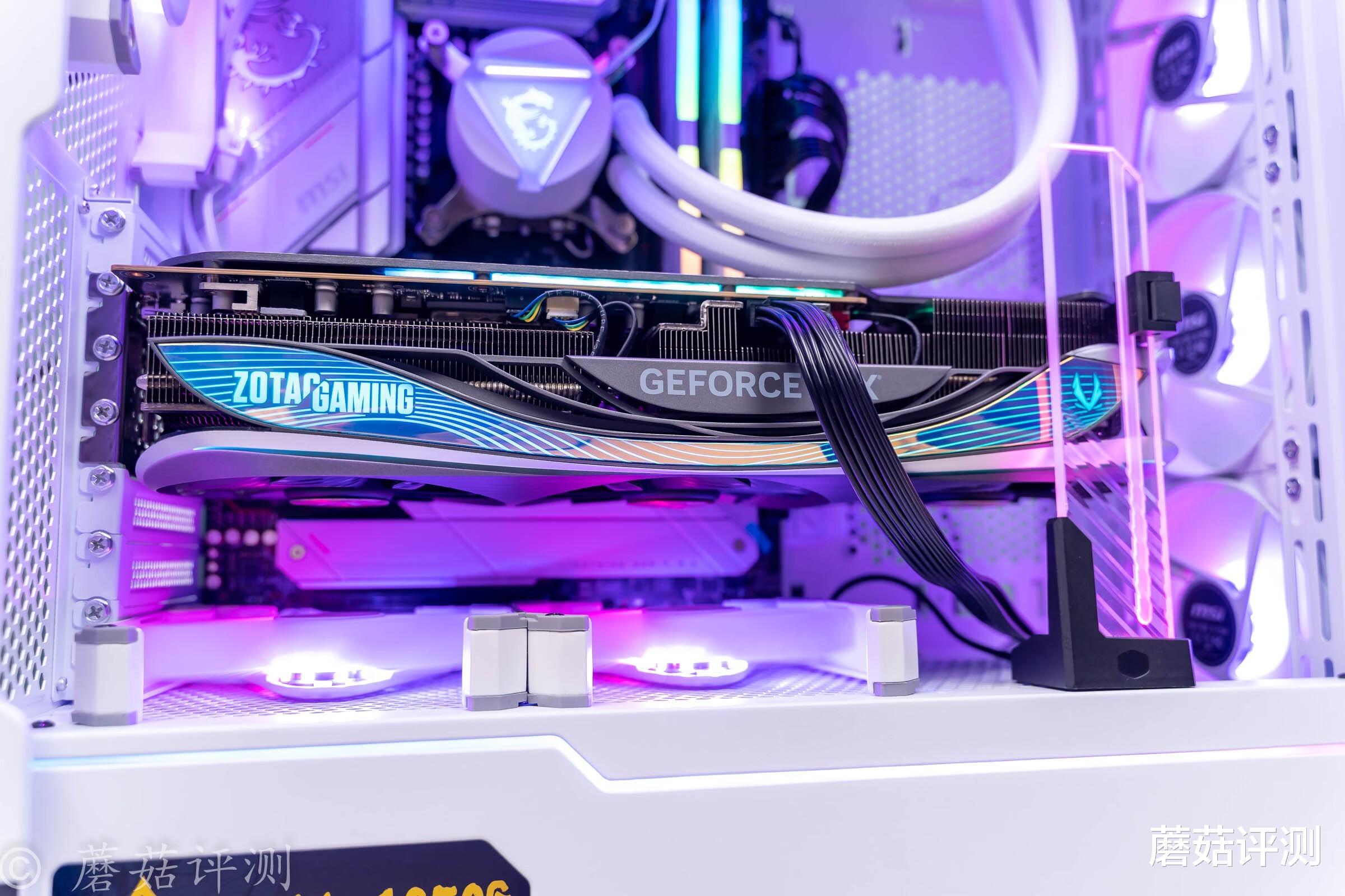 |原生支持PCIe5.0接口，输出更强更稳定、鑫谷昆仑KL-1250G电源 评测