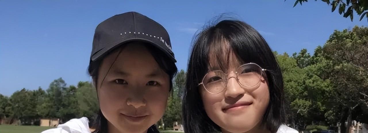 14岁少女,到纽交所敲钟