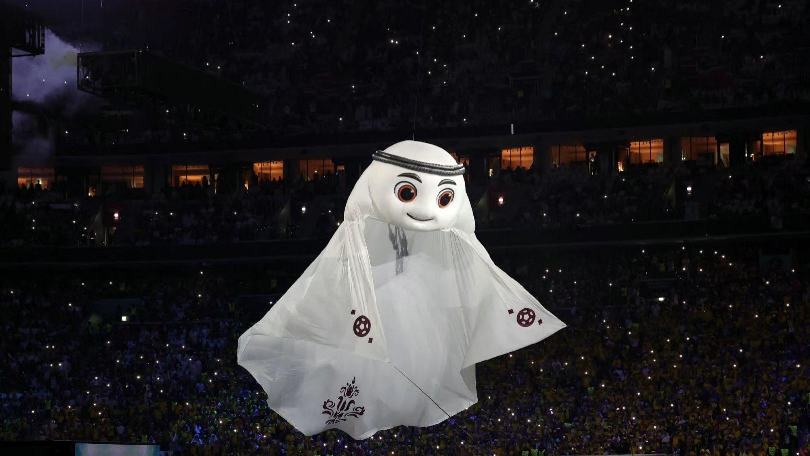 卡塔尔富豪。头顶一块布，全球我最富